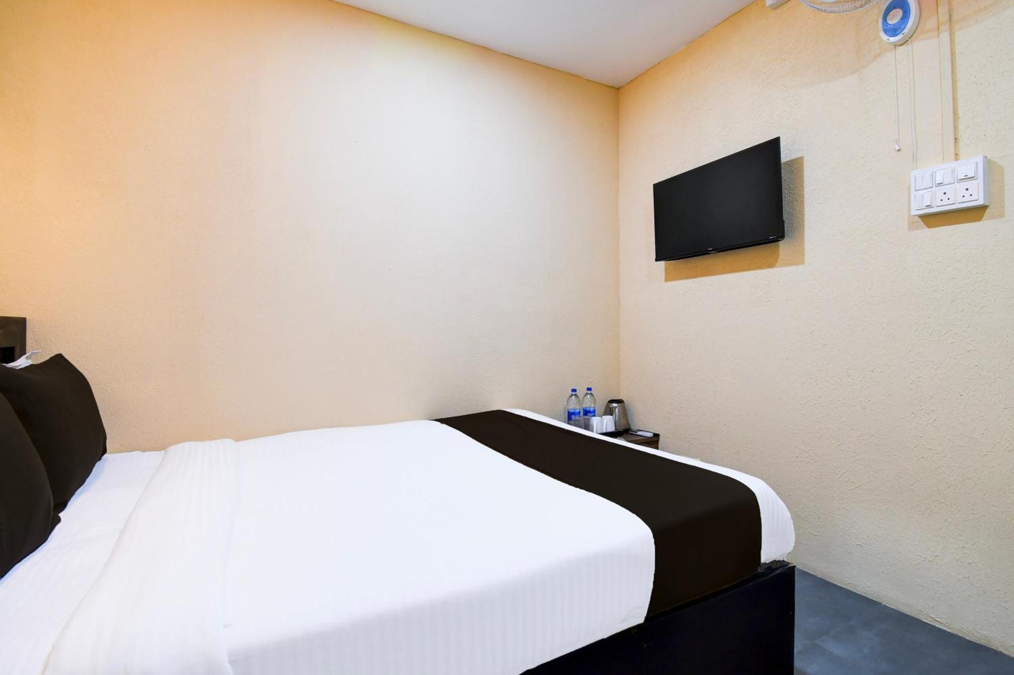 בובנשוואר Super Hotel O Pra Guest House מראה חיצוני תמונה