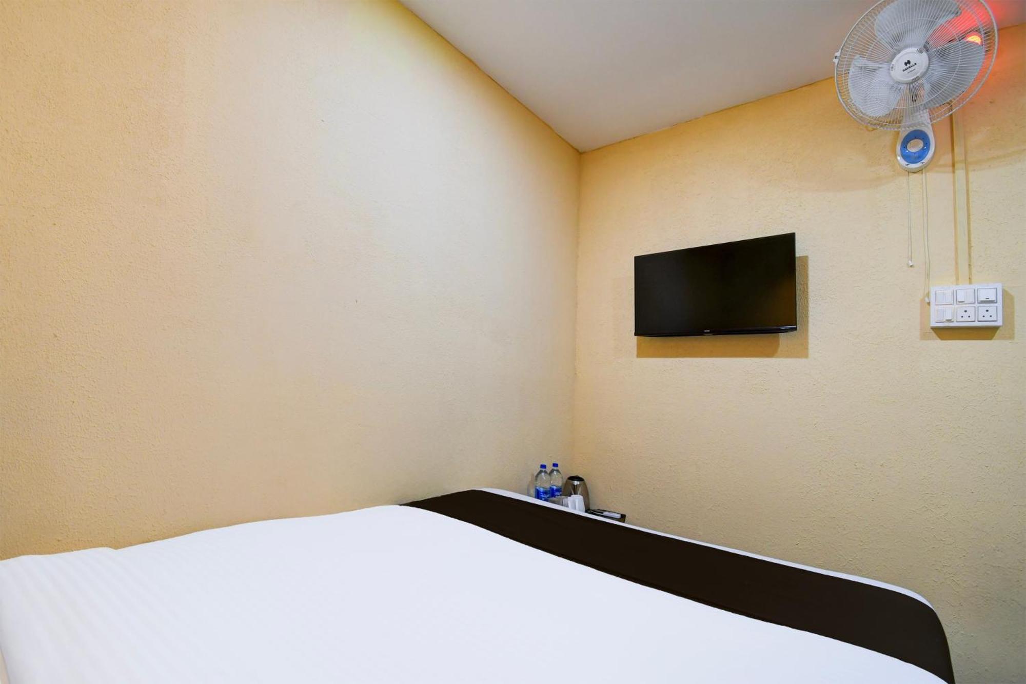 בובנשוואר Super Hotel O Pra Guest House מראה חיצוני תמונה