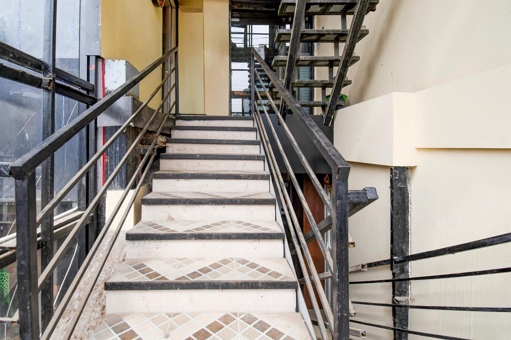 בובנשוואר Super Hotel O Pra Guest House מראה חיצוני תמונה